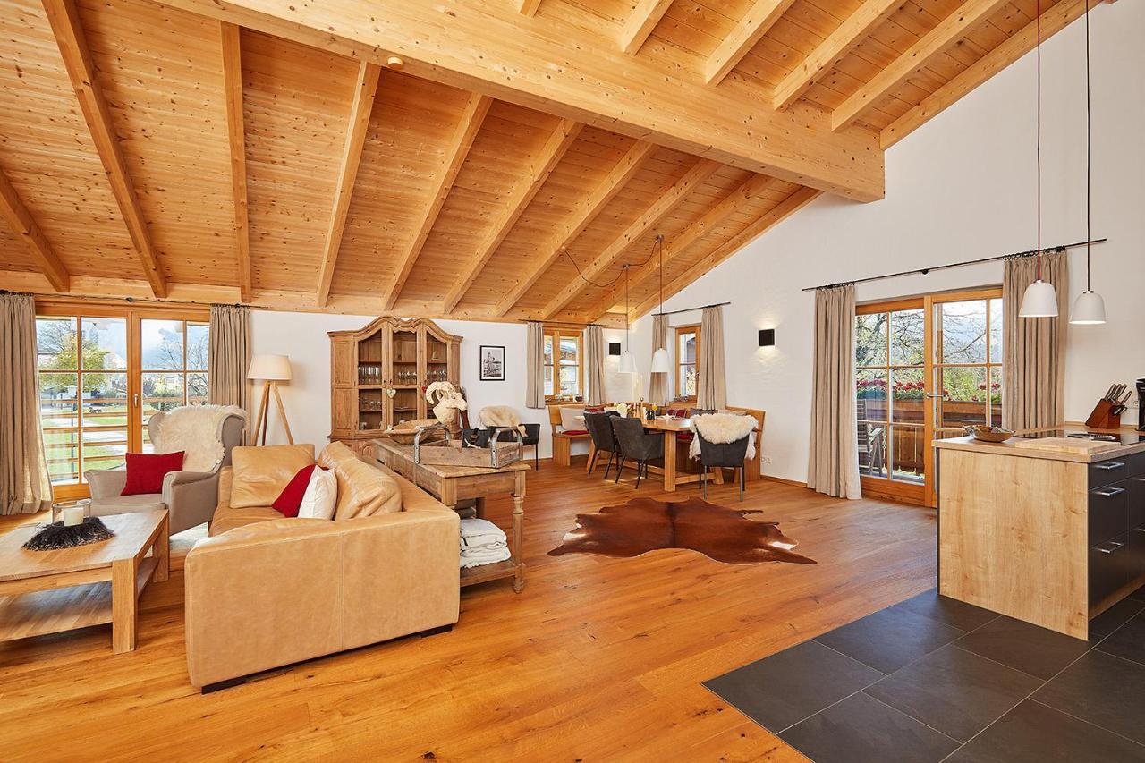 Landhauswohnung Dosbach Reit im Winkl Buitenkant foto